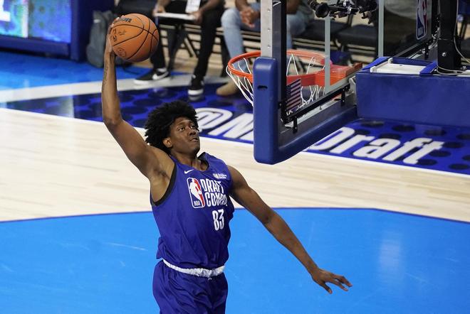 球员间良好 球员间良好